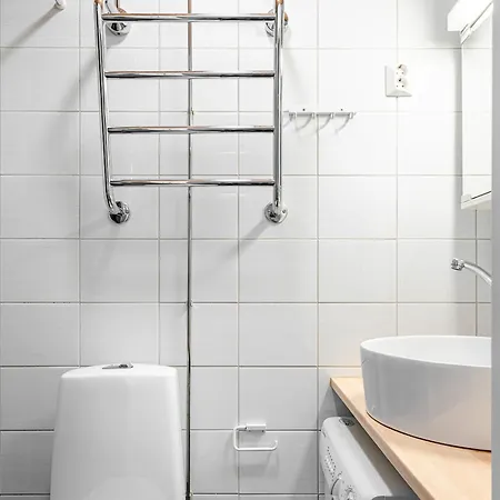 Nordstay - Lovely With Self Check-in Helsínquia