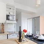 Apartment Nordstay - Lovely With Self Check-in